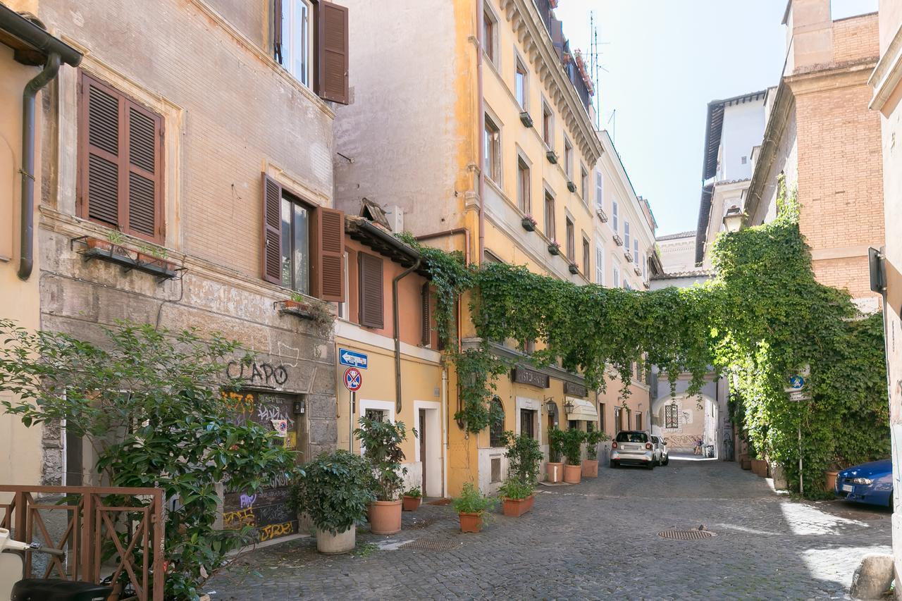 Pangsapuri 67 m² dengan 1 bilik tidur dan 1 bilik mandi peribadi di Trastevere Rome Luaran gambar