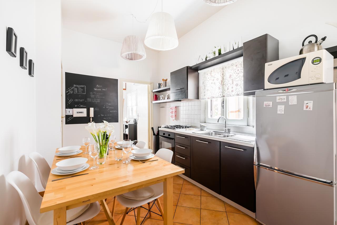 Pangsapuri 67 m² dengan 1 bilik tidur dan 1 bilik mandi peribadi di Trastevere Rome Luaran gambar